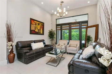 6610 SW 93rd Avenue Miami FL 33173