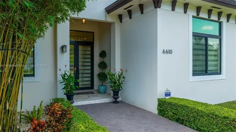 6610 SW 93rd Avenue Miami FL 33173