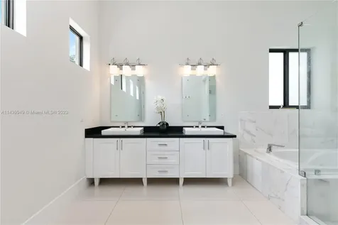 6610 SW 93rd Avenue Miami FL 33173