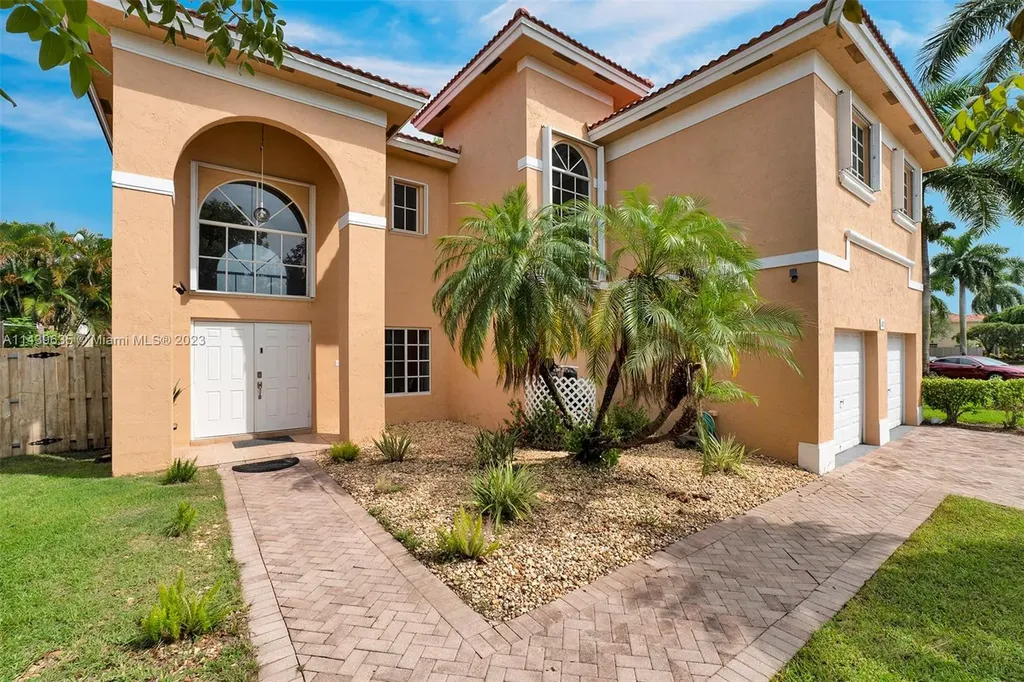 14027 SW 130th Court Miami FL 33186