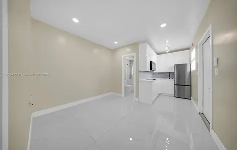 3360 E 10th Avenue Hialeah FL 33013