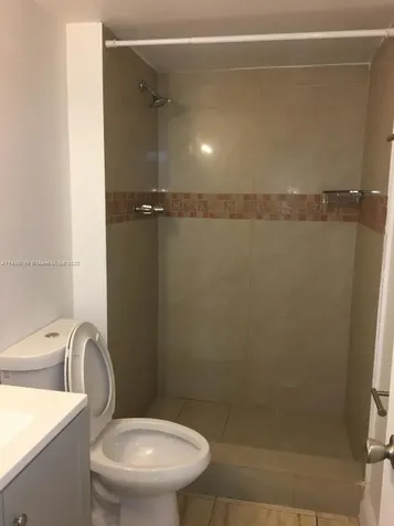 498 NW 165th Street Road Miami FL 33169