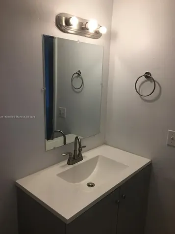 498 NW 165th Street Road Miami FL 33169