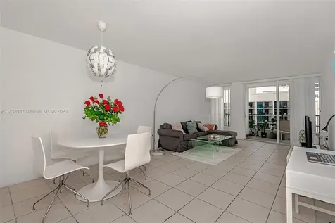 555 NE 15th Street Miami FL 33132