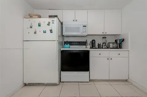 555 NE 15th Street Miami FL 33132
