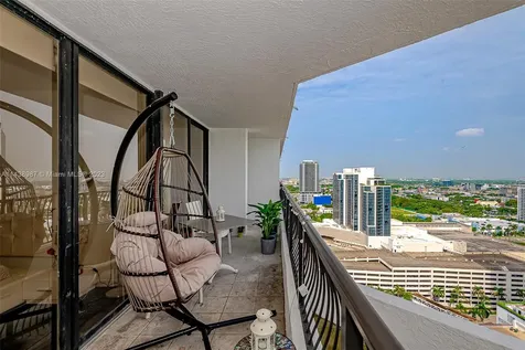 555 NE 15th Street Miami FL 33132
