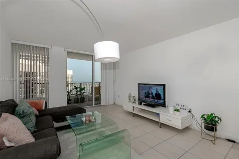555 NE 15th Street Miami FL 33132