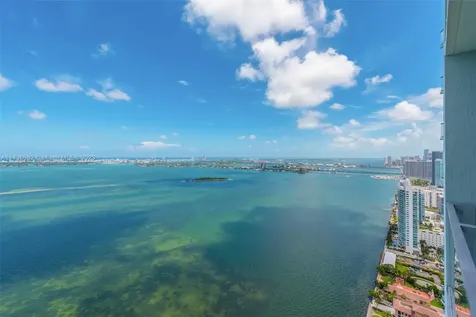 2900 NE 7th Avenue Miami FL 33137