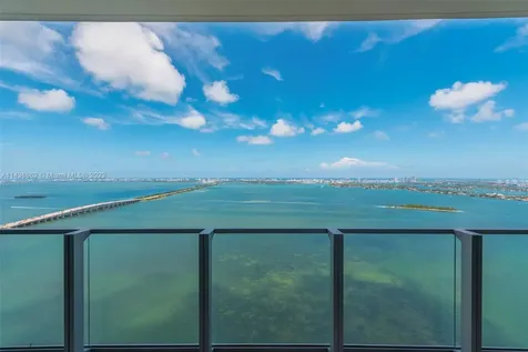 2900 NE 7th Avenue Miami FL 33137