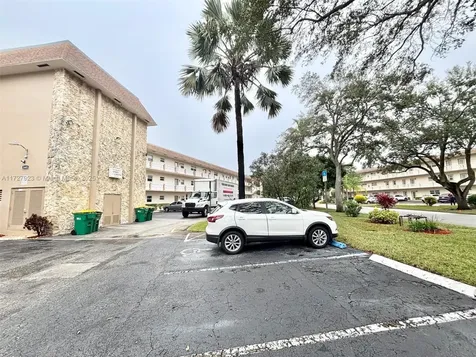 3405 NW 48th Avenue Lauderdale Lakes FL 33319