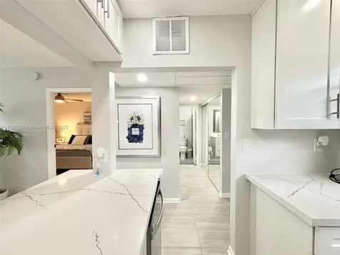 3405 NW 48th Avenue Lauderdale Lakes FL 33319