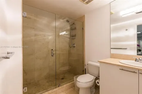 17555 E Atlantic Boulevard Sunny Isles Beach FL 33160