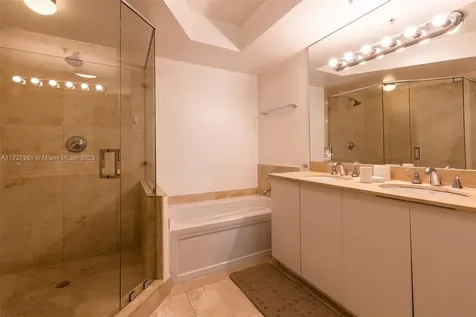 17555 E Atlantic Boulevard Sunny Isles Beach FL 33160