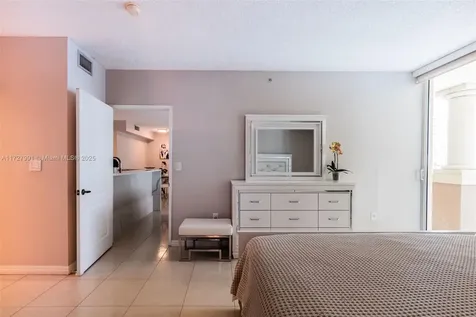 17555 E Atlantic Boulevard Sunny Isles Beach FL 33160