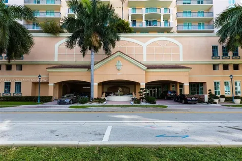 17555 E Atlantic Boulevard Sunny Isles Beach FL 33160