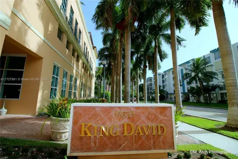 17555 E Atlantic Boulevard Sunny Isles Beach FL 33160