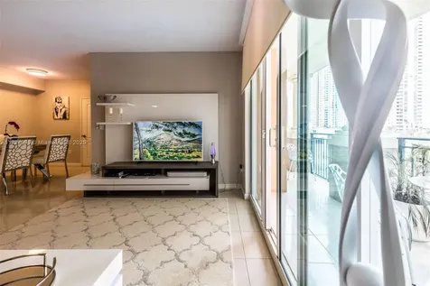 17555 E Atlantic Boulevard Sunny Isles Beach FL 33160