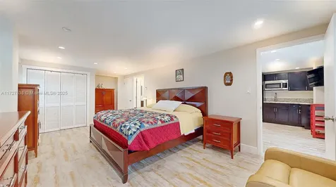 28 Center Lane Key Largo FL 33037