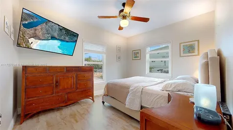 28 Center Lane Key Largo FL 33037