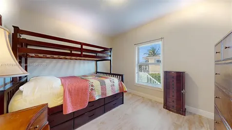 28 Center Lane Key Largo FL 33037