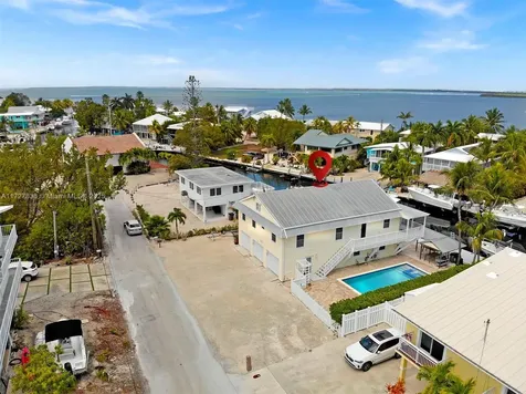 28 Center Lane Key Largo FL 33037