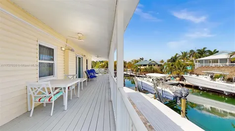 28 Center Lane Key Largo FL 33037