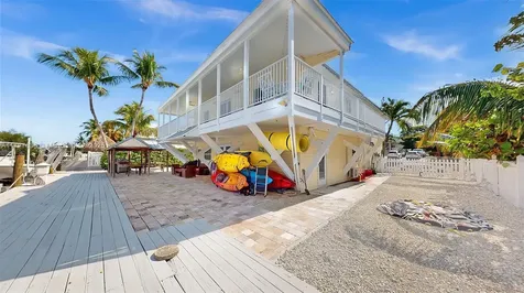 28 Center Lane Key Largo FL 33037