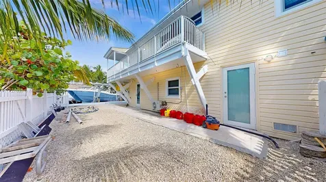 28 Center Lane Key Largo FL 33037