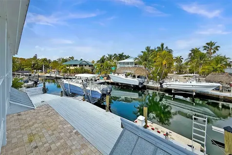 28 Center Lane Key Largo FL 33037