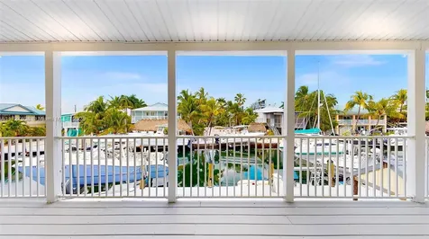 28 Center Lane Key Largo FL 33037
