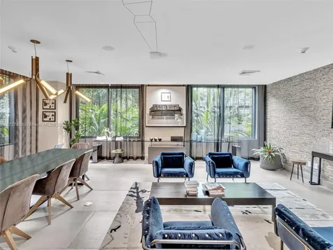 121 NE 34th Street Miami FL 33137