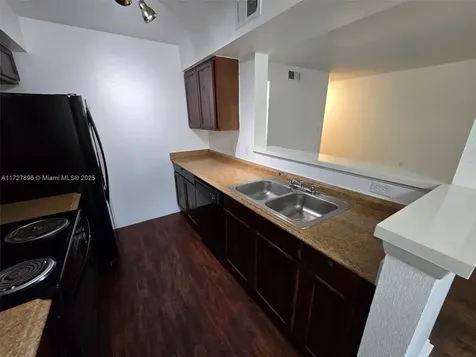 2622 NW 33rd Street Oakland Park FL 33309