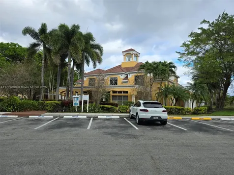 2622 NW 33rd Street Oakland Park FL 33309