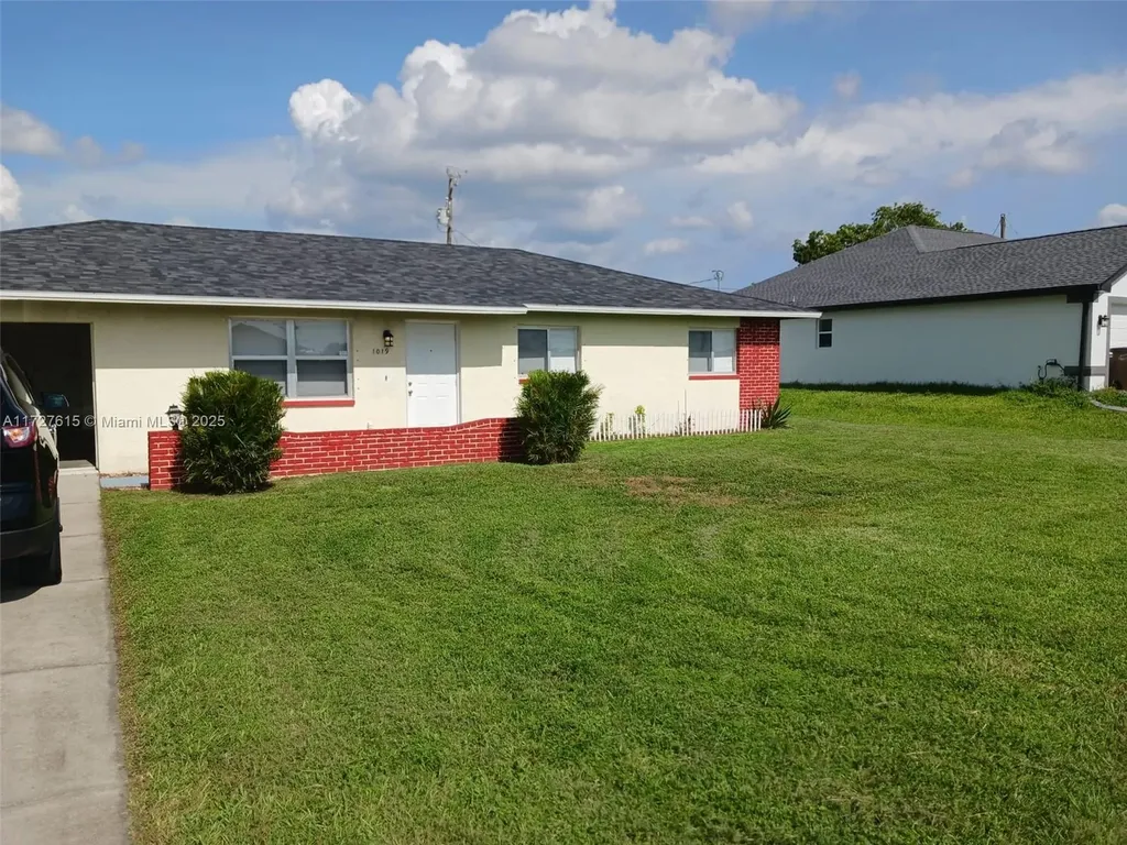 1019 NW 7th Place Cape Coral FL 33993