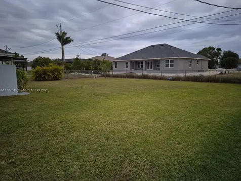 1019 NW 7th Place Cape Coral FL 33993