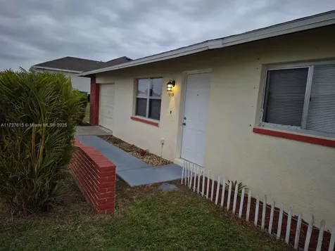1019 NW 7th Place Cape Coral FL 33993