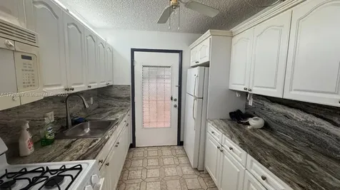 160 NE 203rd Terrace Miami Gardens FL 33179