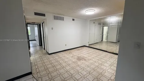 160 NE 203rd Terrace Miami Gardens FL 33179
