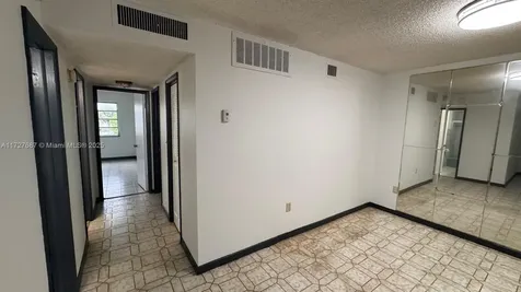 160 NE 203rd Terrace Miami Gardens FL 33179