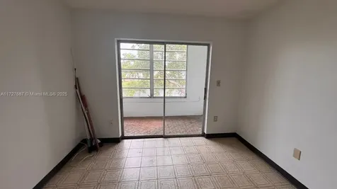 160 NE 203rd Terrace Miami Gardens FL 33179