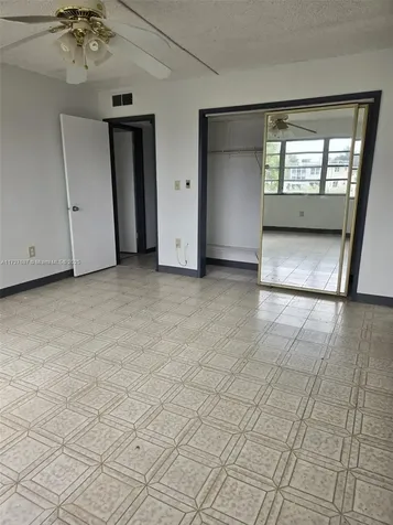 160 NE 203rd Terrace Miami Gardens FL 33179