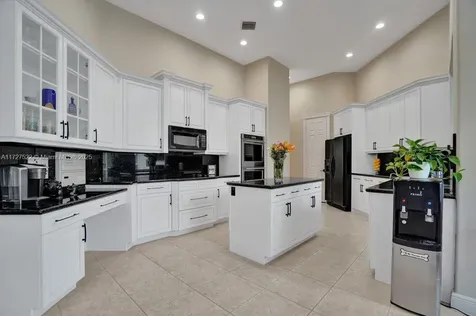 11613 Kensington Court Boca Raton FL 33428