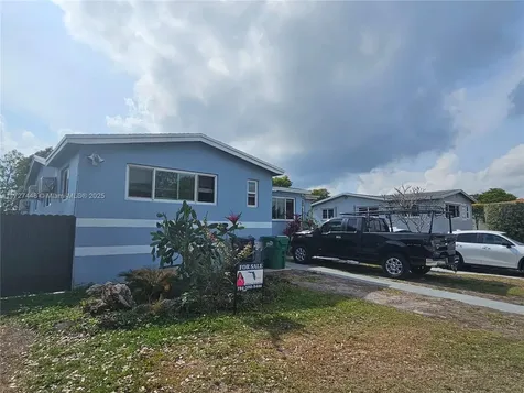 7910 SW 20th Street Miami FL 33155