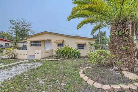 1110 NE 211th Terrace Miami FL 33179