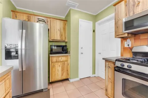 3307 NW 202nd Lane Miami Gardens FL 33056