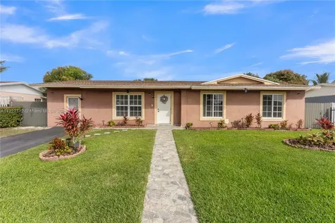 3307 NW 202nd Lane Miami Gardens FL 33056