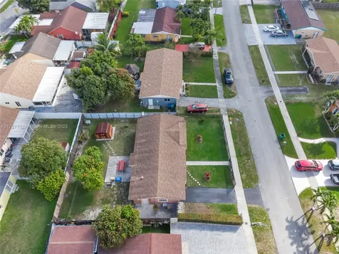 3307 NW 202nd Lane Miami Gardens FL 33056