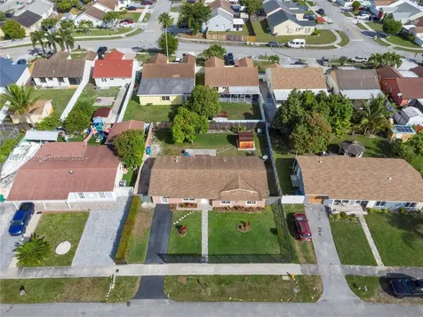 3307 NW 202nd Lane Miami Gardens FL 33056