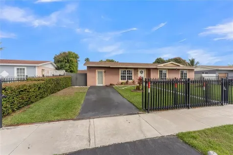 3307 NW 202nd Lane Miami Gardens FL 33056