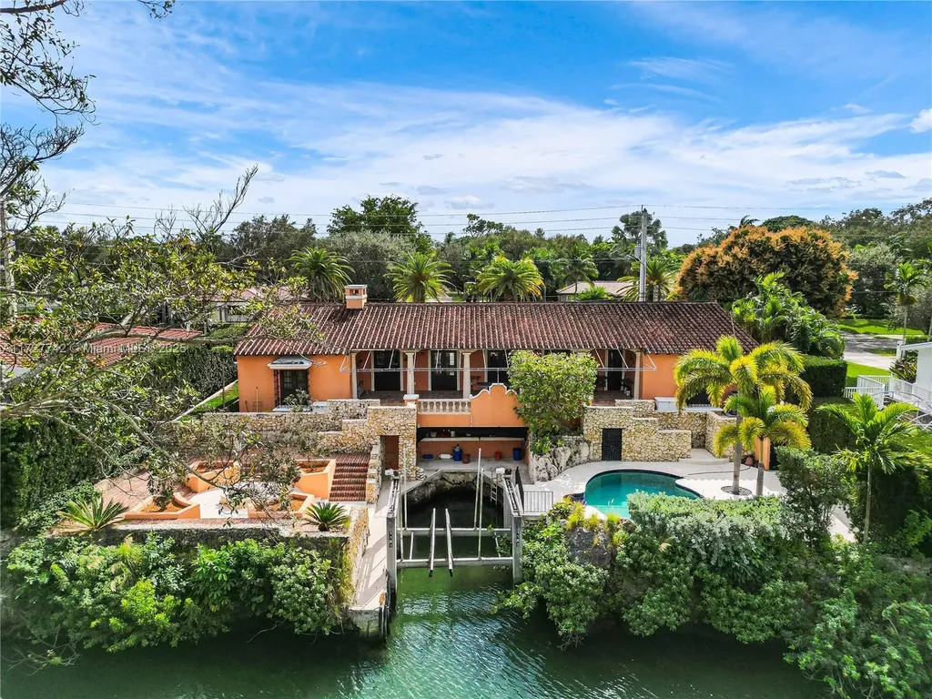 1181 S Alhambra Circle Coral Gables FL 33146